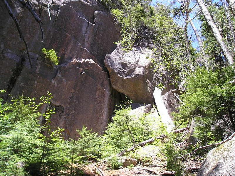 SquareLedge (12).JPG - Another view of the ledge taken near the top of the trail.